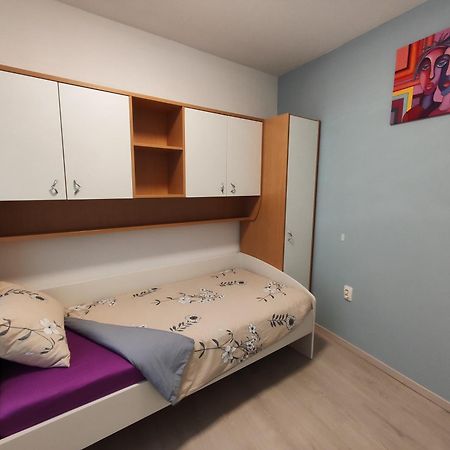 Hotel Kuca Za Odmor Ema Šibenik Esterno foto