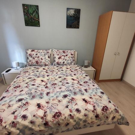 Hotel Kuca Za Odmor Ema Šibenik Esterno foto