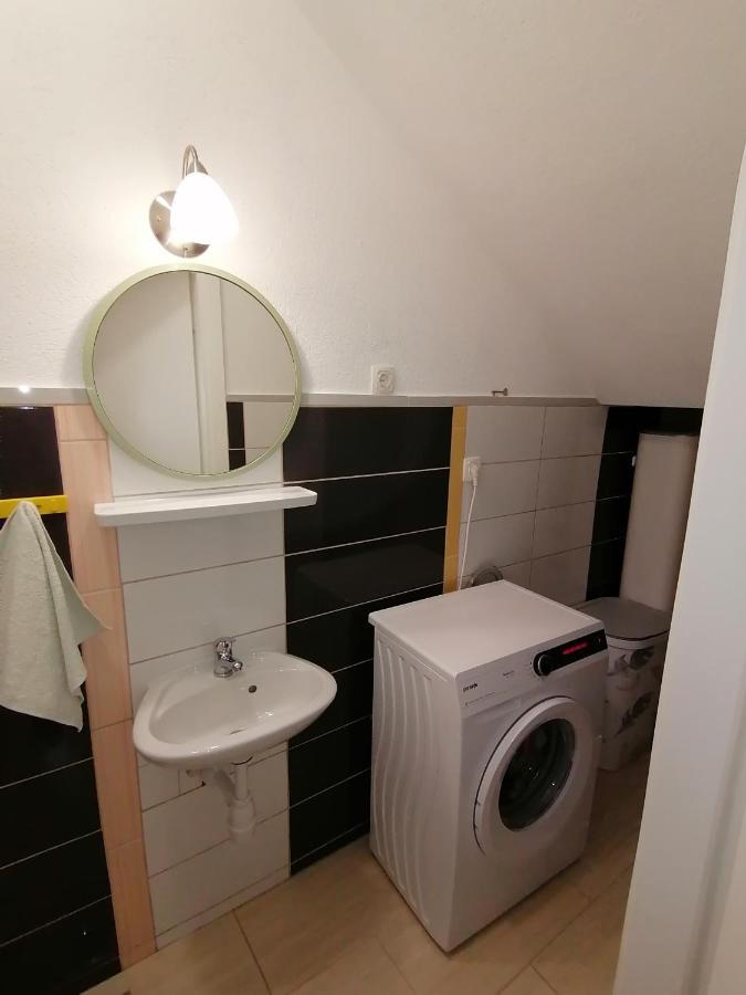 Hotel Kuca Za Odmor Ema Šibenik Esterno foto