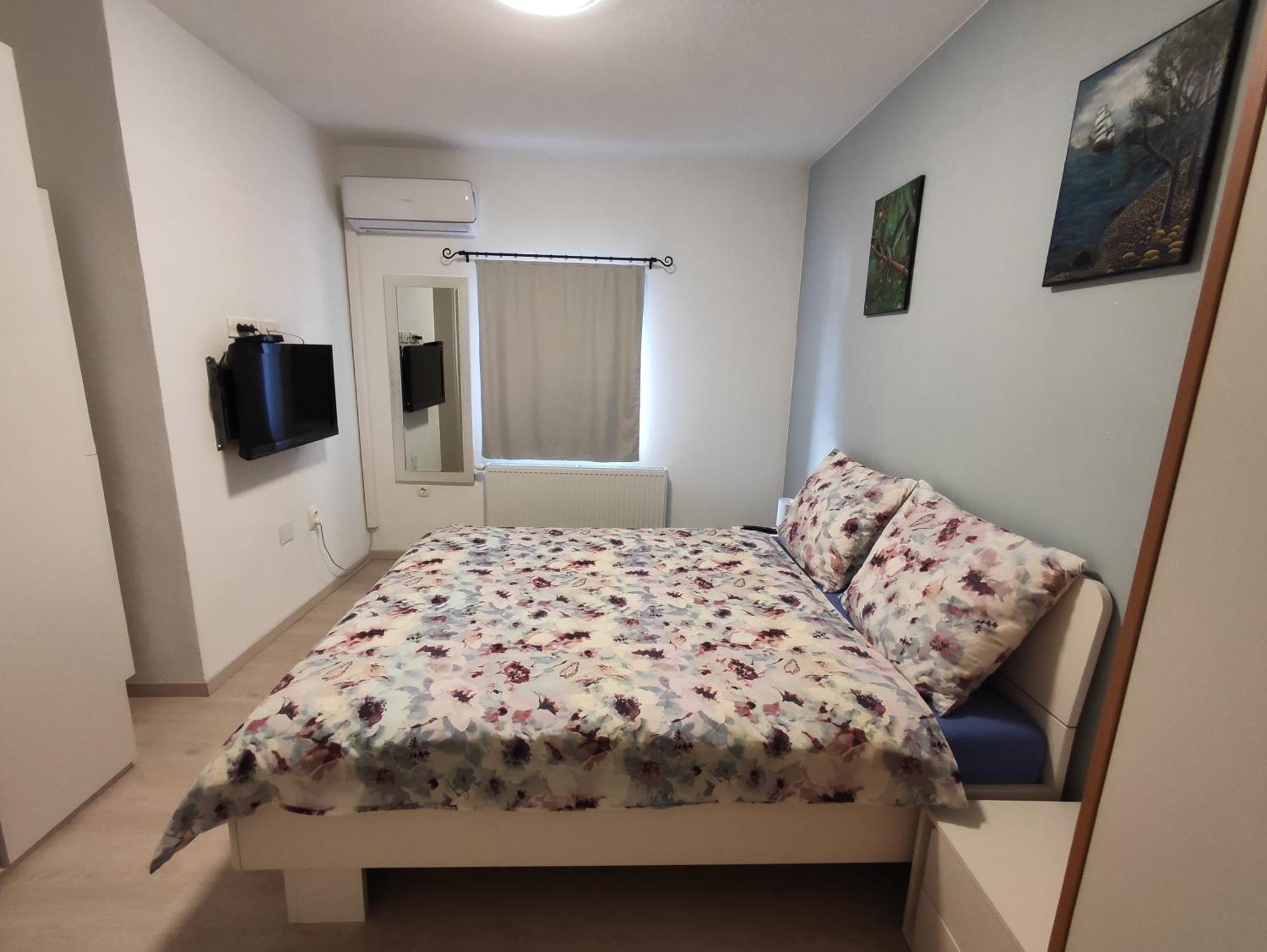 Hotel Kuca Za Odmor Ema Šibenik Esterno foto