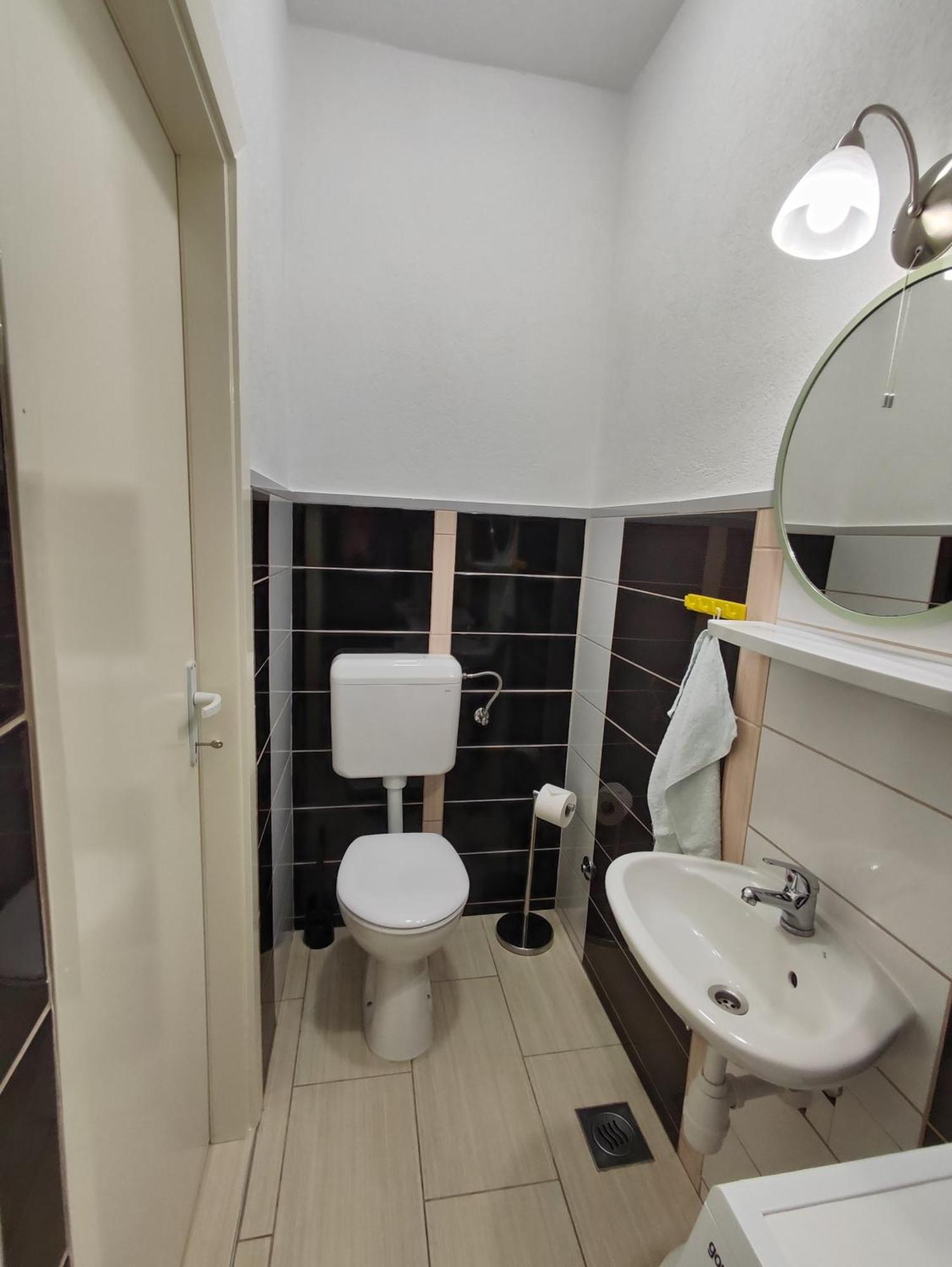 Hotel Kuca Za Odmor Ema Šibenik Esterno foto